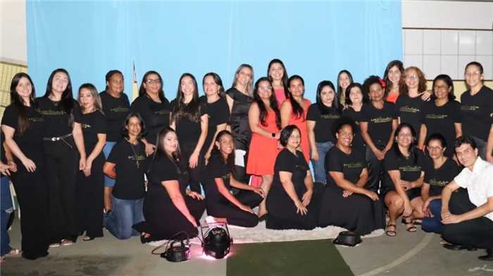 Formatura em Grande Estilo: 26 Mulheres Concluem Curso de Corte e Costura